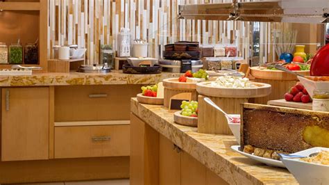 hyatt regency buffet.